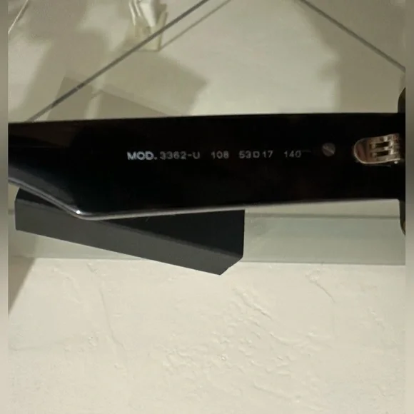 Versace Glasses - Picture 5 of 7